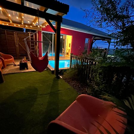 La Villa Jalna Grenadine Deux Chambres Et Piscine Privee Ле-Труа-Іле Екстер'єр фото