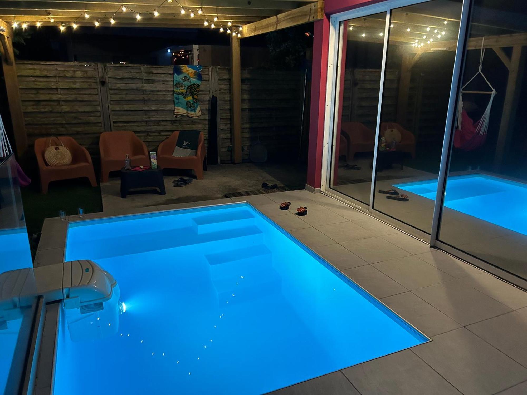 La Villa Jalna Grenadine Deux Chambres Et Piscine Privee Ле-Труа-Іле Екстер'єр фото